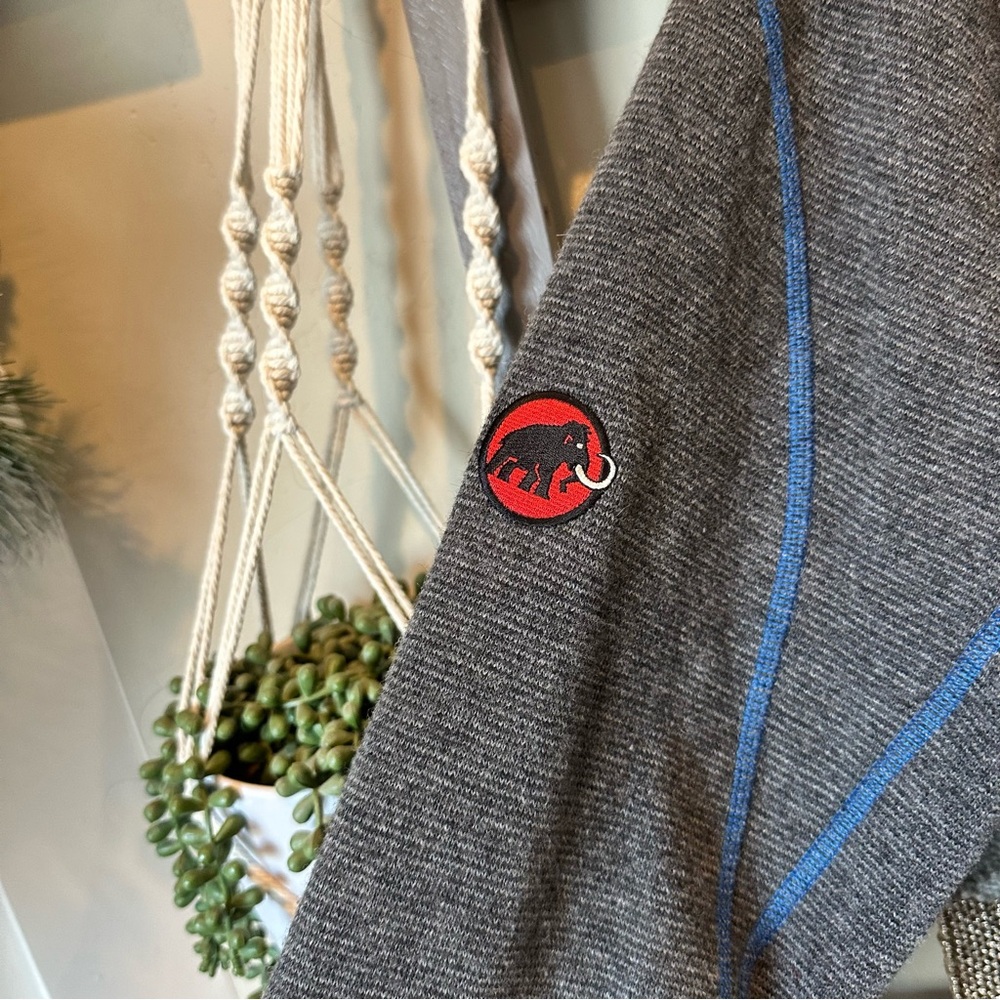 Mammut Softech Softshell Hooded Full Zip Jacket G… - image 4